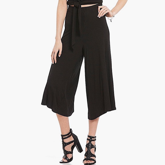 Lightly Ribbed GB Culotte Pants - Picture 2 of 16